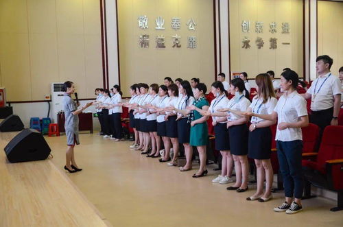 以礼立身，以仪兴业——永不分梨公司深入开展礼仪培训，全面提升服务质量