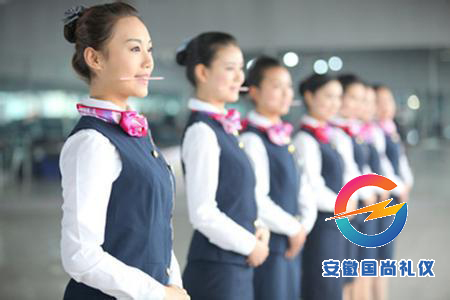 微笑礼仪铸就卓越服务——浅析合肥微笑服务礼仪培训的核心价值